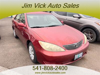 2005 Toyota Camry Standard   - Photo 2 - North Bend, OR 97459
