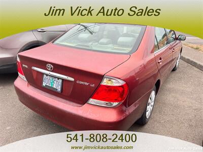 2005 Toyota Camry Standard   - Photo 3 - North Bend, OR 97459