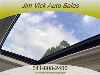 2007 Chevrolet Avalanche LTZ 1500 - Photo 12 - North Bend, OR 97459