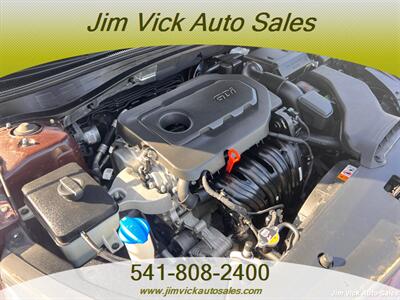 2020 Kia Optima LX   - Photo 13 - North Bend, OR 97459