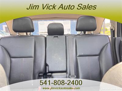 2011 Ford Edge SEL   - Photo 11 - North Bend, OR 97459