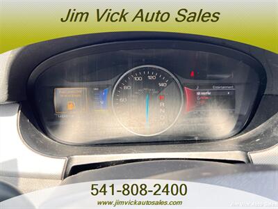 2011 Ford Edge SEL   - Photo 9 - North Bend, OR 97459