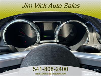 2005 Ford Mustang V6 Deluxe - Photo 8 - North Bend, OR 97459