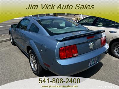 2005 Ford Mustang V6 Deluxe - Photo 4 - North Bend, OR 97459