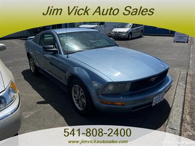 2005 Ford Mustang V6 Deluxe - Photo 2 - North Bend, OR 97459