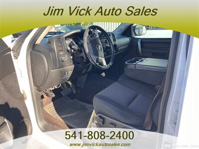 2013 Chevrolet Silverado 1500 LT   - Photo 5 - North Bend, OR 97459