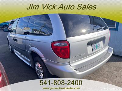 2004 Dodge Grand Caravan SE   - Photo 4 - North Bend, OR 97459