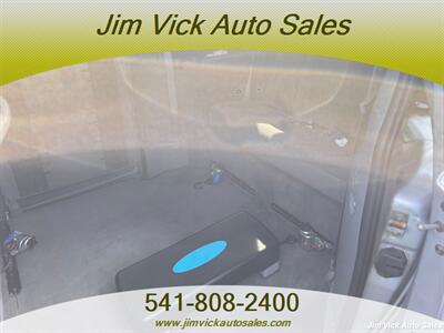 2004 Dodge Grand Caravan SE   - Photo 6 - North Bend, OR 97459