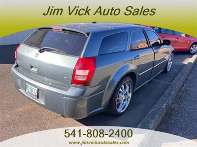 2005 Dodge Magnum RT   - Photo 3 - North Bend, OR 97459