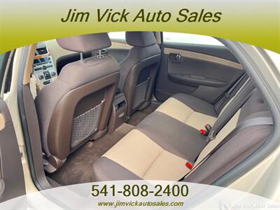 2010 Chevrolet Malibu LT   - Photo 6 - North Bend, OR 97459