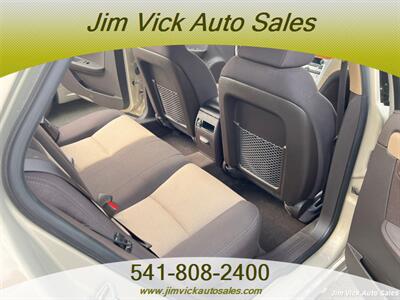 2010 Chevrolet Malibu LT   - Photo 8 - North Bend, OR 97459