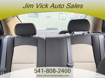 2010 Chevrolet Malibu LT   - Photo 11 - North Bend, OR 97459