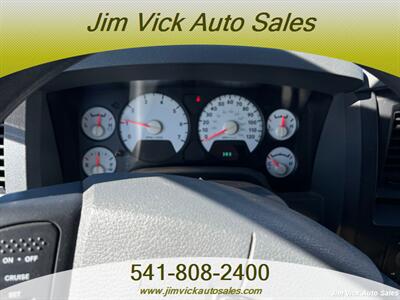 2008 Dodge Ram 1500 ST - Photo 9 - North Bend, OR 97459