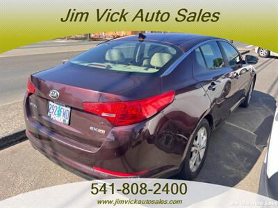 2013 Kia Optima EX   - Photo 3 - North Bend, OR 97459