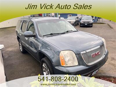 2008 GMC Yukon Denali - Photo 2 - North Bend, OR 97459