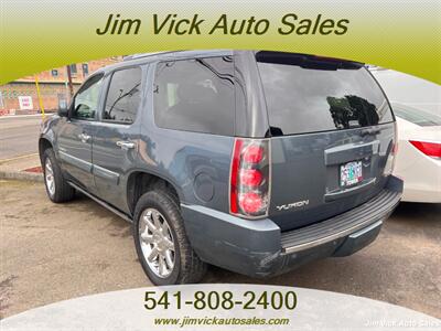 2008 GMC Yukon Denali - Photo 4 - North Bend, OR 97459