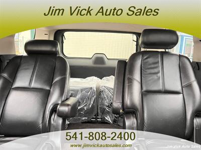 2008 GMC Yukon Denali - Photo 10 - North Bend, OR 97459