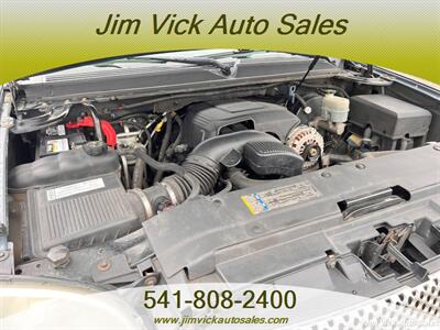 2008 GMC Yukon Denali - Photo 13 - North Bend, OR 97459