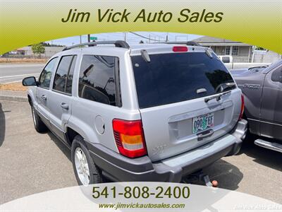 2004 Jeep Grand Cherokee Laredo   - Photo 4 - North Bend, OR 97459