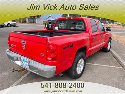 2005 Dodge Dakota SLT   - Photo 3 - North Bend, OR 97459