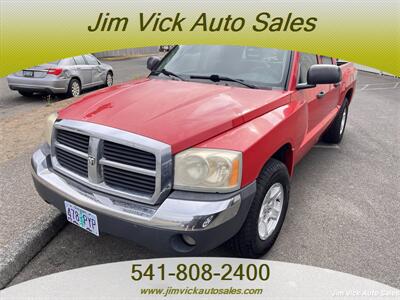 2005 Dodge Dakota SLT   - Photo 1 - North Bend, OR 97459
