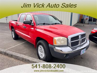 2005 Dodge Dakota SLT   - Photo 2 - North Bend, OR 97459