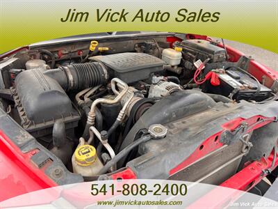 2005 Dodge Dakota SLT   - Photo 12 - North Bend, OR 97459