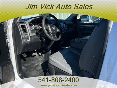 2017 RAM 2500 Tradesman - Photo 5 - North Bend, OR 97459