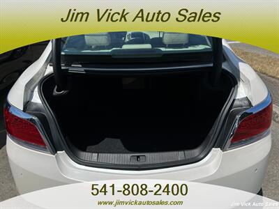 2010 Buick LaCrosse CXL   - Photo 14 - North Bend, OR 97459