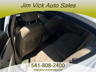 2010 Buick LaCrosse CXL   - Photo 6 - North Bend, OR 97459
