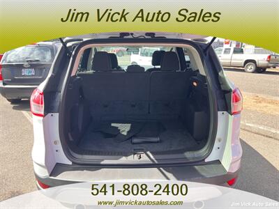 2013 Ford Escape SE   - Photo 14 - North Bend, OR 97459