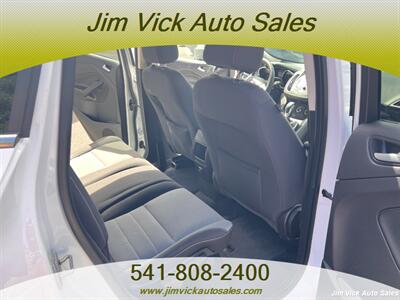 2013 Ford Escape SE   - Photo 8 - North Bend, OR 97459
