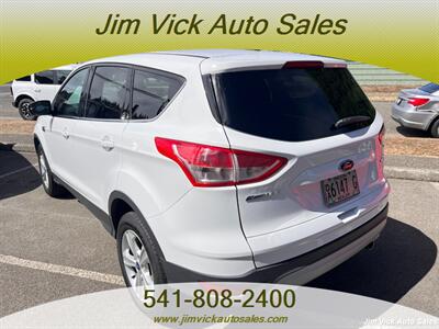 2013 Ford Escape SE   - Photo 4 - North Bend, OR 97459
