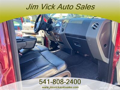 2004 Ford F-150 Lariat   - Photo 7 - North Bend, OR 97459