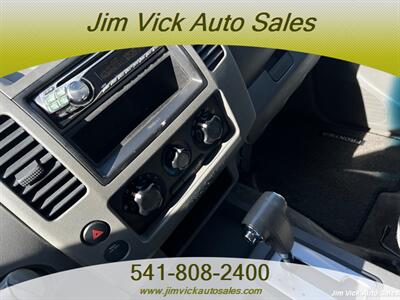 2005 Nissan Frontier XE - Photo 9 - North Bend, OR 97459