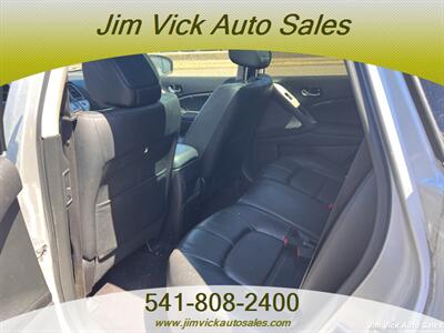 2011 Nissan Murano SV   - Photo 6 - North Bend, OR 97459