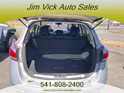 2011 Nissan Murano SV   - Photo 13 - North Bend, OR 97459