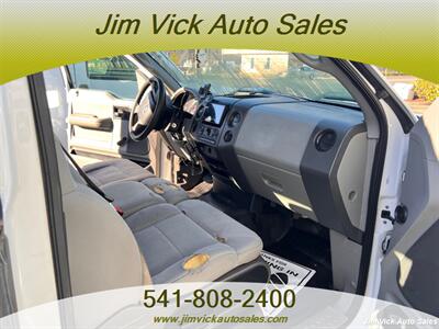 2004 Ford F-150 STX   - Photo 7 - North Bend, OR 97459