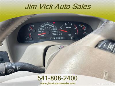 2002 Ford F-350 Lariat   - Photo 9 - North Bend, OR 97459
