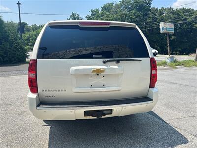 2013 Chevrolet Suburban LTZ 1500   - Photo 2 - Warwick, NY 10990