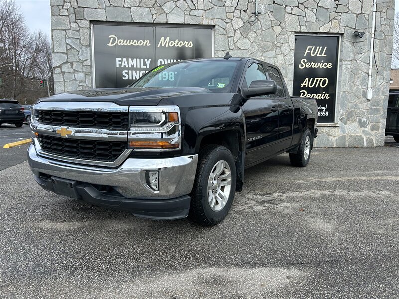 2017 Chevrolet Silverado 1500 LT  