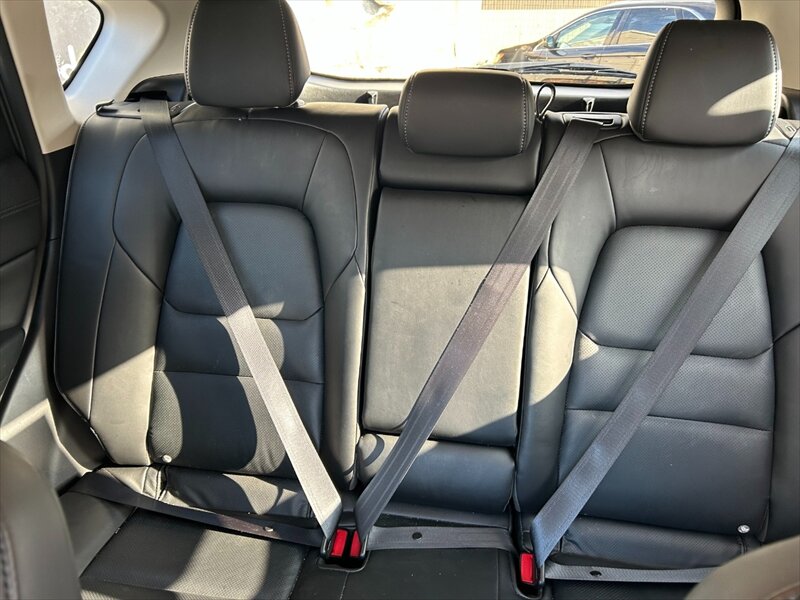 2025 Mazda CX-5 2.5 Select photo 3