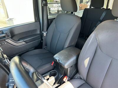 2016 Jeep Wrangler Unlimited Sport S   - Photo 8 - Warwick, NY 10990