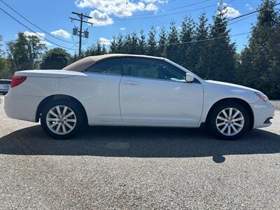2014 Chrysler 200 Touring   - Photo 5 - Warwick, NY 10990