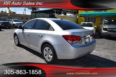 2016 Chevrolet Cruze Limited LS Auto   - Photo 4 - Hialeah, FL 33012