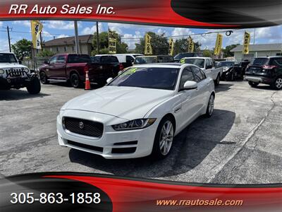 2018 Jaguar XE 35t Prestige   - Photo 1 - Hialeah, FL 33012