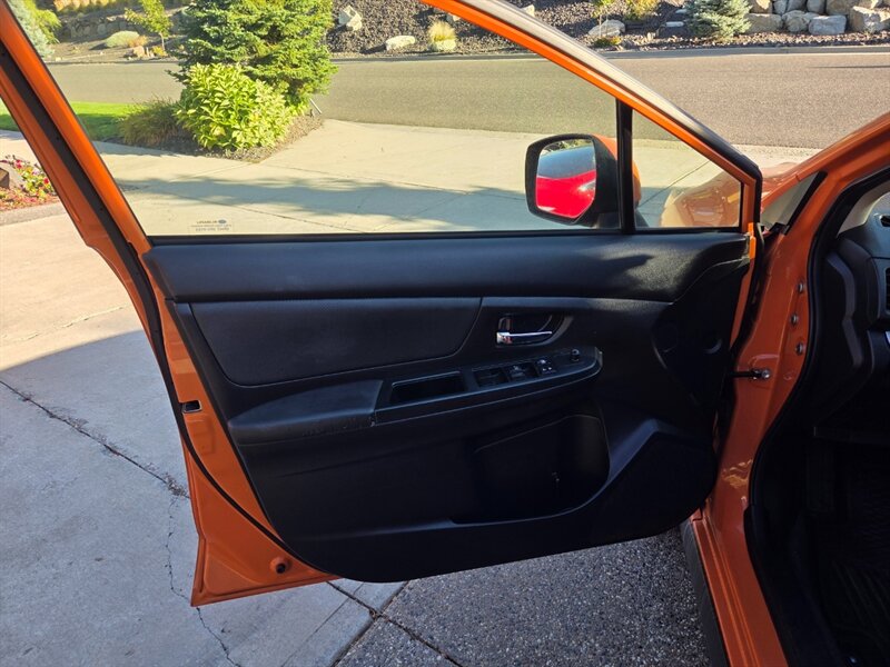 2014 Subaru XV Crosstrek Limited - Photo 9