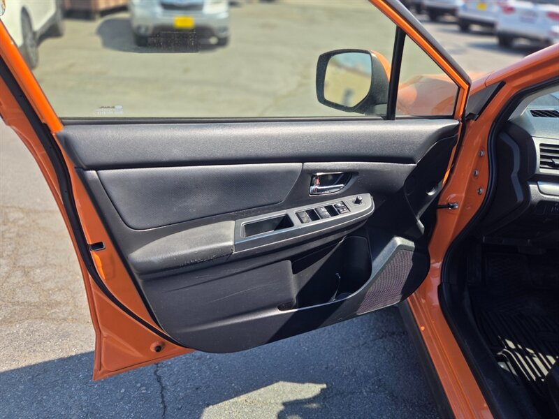 2014 Subaru XV Crosstrek Limited - Photo 9