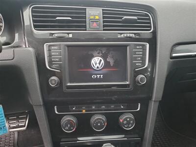 2017 Volkswagen Golf GTI S   - Photo 12 - Spokane, WA 99202