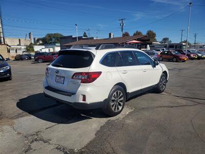 2017 Subaru Outback 3.6R Limited   - Photo 6 - Spokane, WA 99202